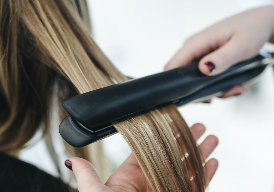 Hollywood Hairstyles Do Not Require A Trip To A High-Priced Salon Or Beautician
